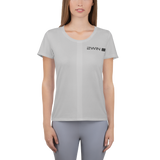 2WiN® Women's EvoChil™ Cooling Performance Top | Glacier Grey